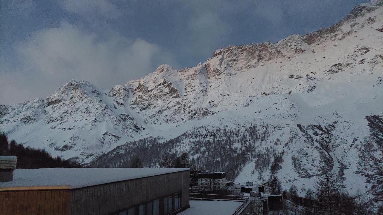 Bilocale Cervinia Cielo Alto Sulle Piste Apartamento Breuil-Cervinia Exterior foto